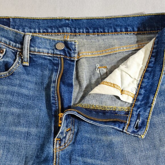 Levi's 514 jeans straight leg men's size W34/L30 medium washed denim blue colour - Picture 9 of 14